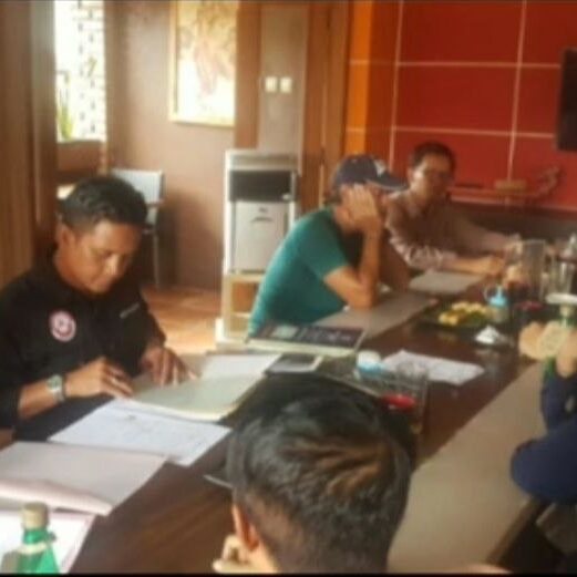 photo 6269370419630509522 y